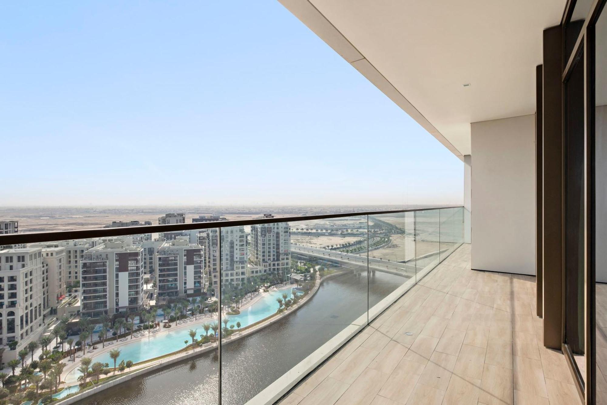 Amazing 2br With A Lagoon View In Creek Harbour Dubaï