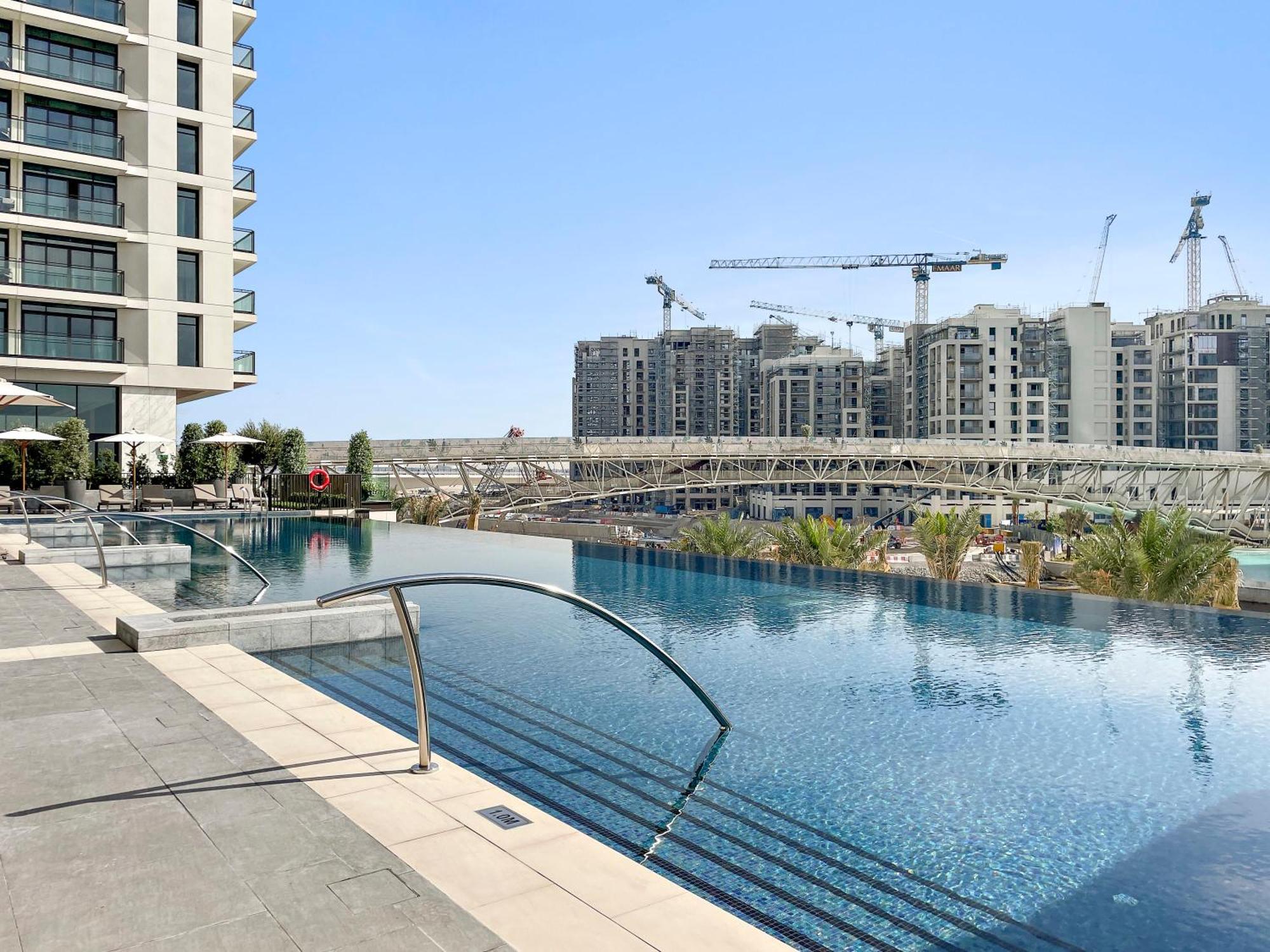 Amazing 2br With A Lagoon View In Creek Harbour