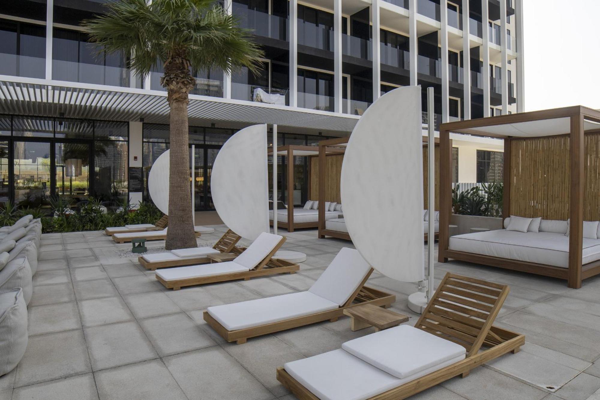 Appartement Executive At Upside Living, Business Travel Ready