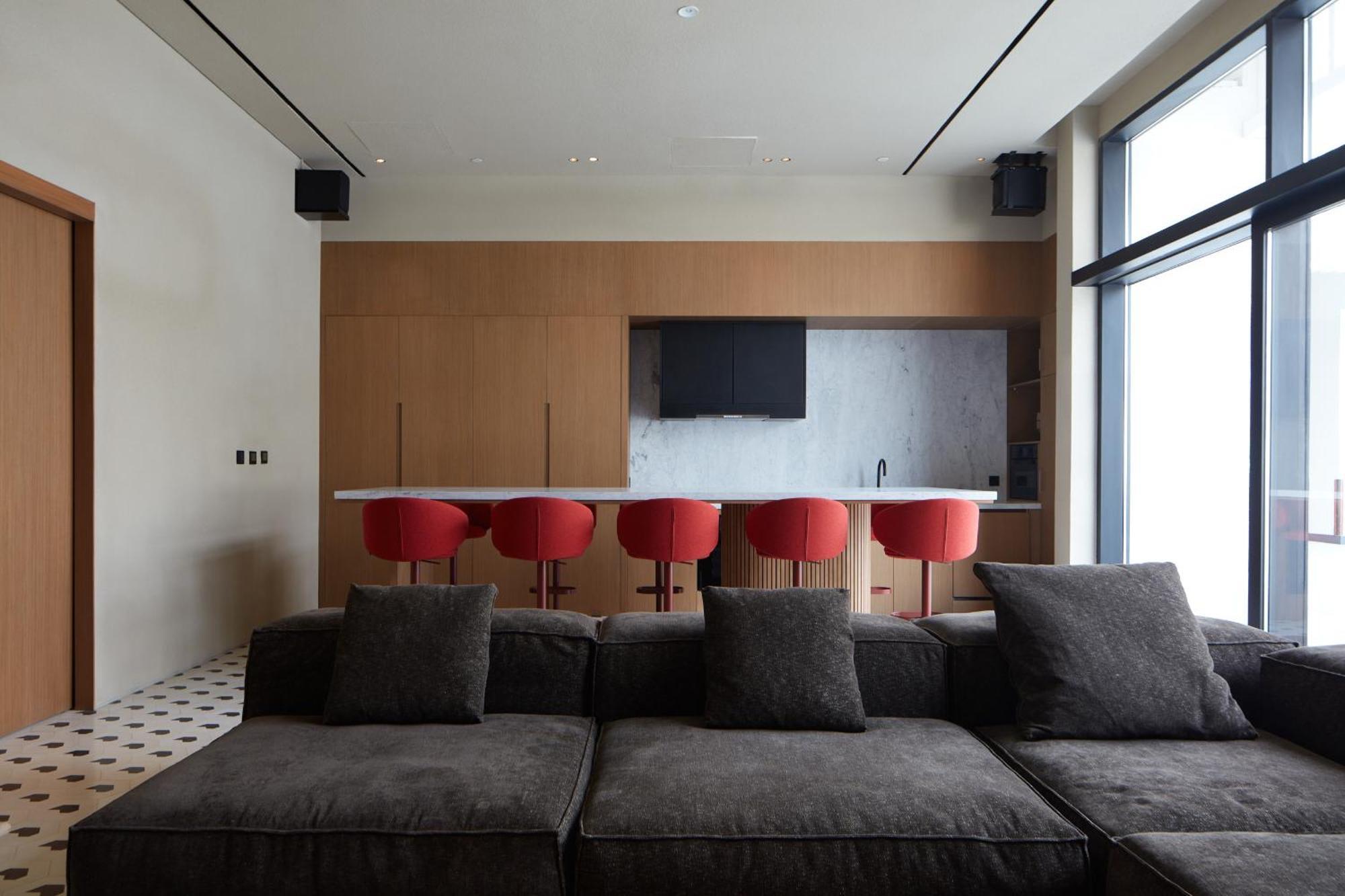 Executive At Upside Living, Business Travel Ready * Dubaï