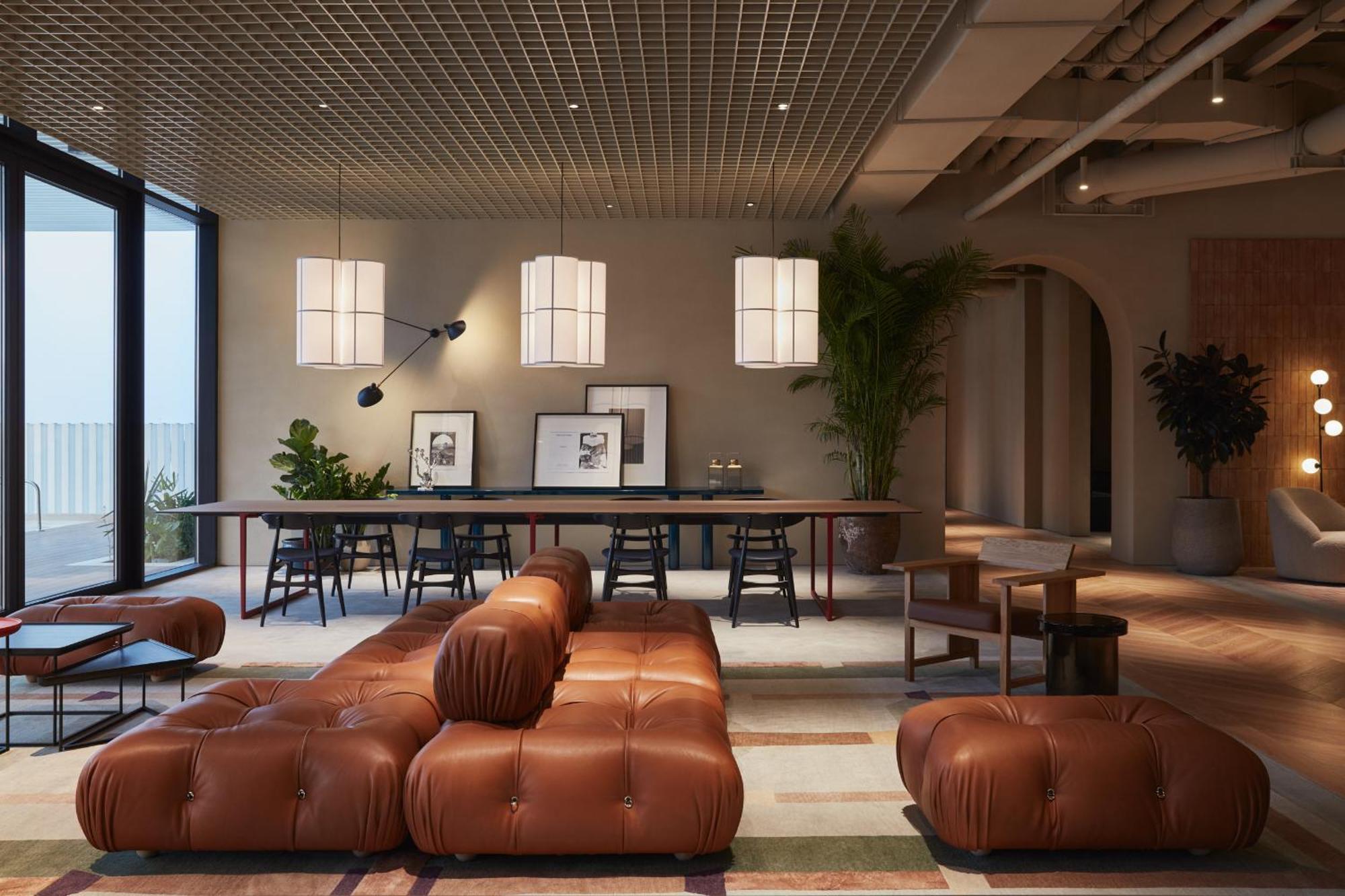 Executive At Upside Living, Business Travel Ready * Dubaï
