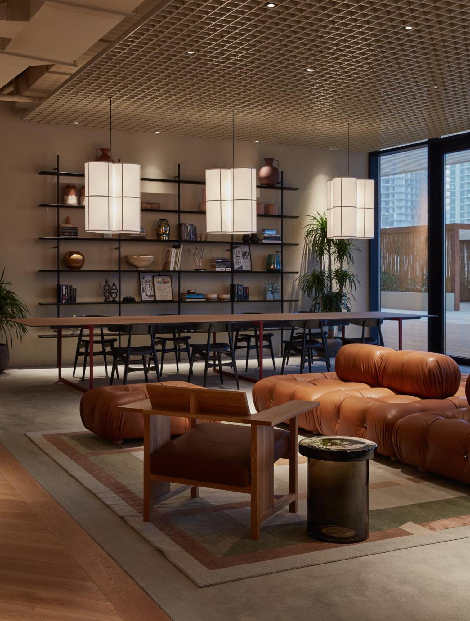 Executive At Upside Living, Business Travel Ready Appartement *
