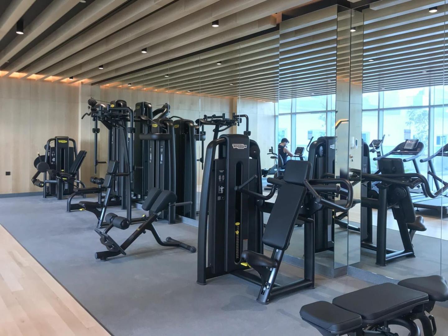 Frank Porter - Bella Rose Apartament Dubai