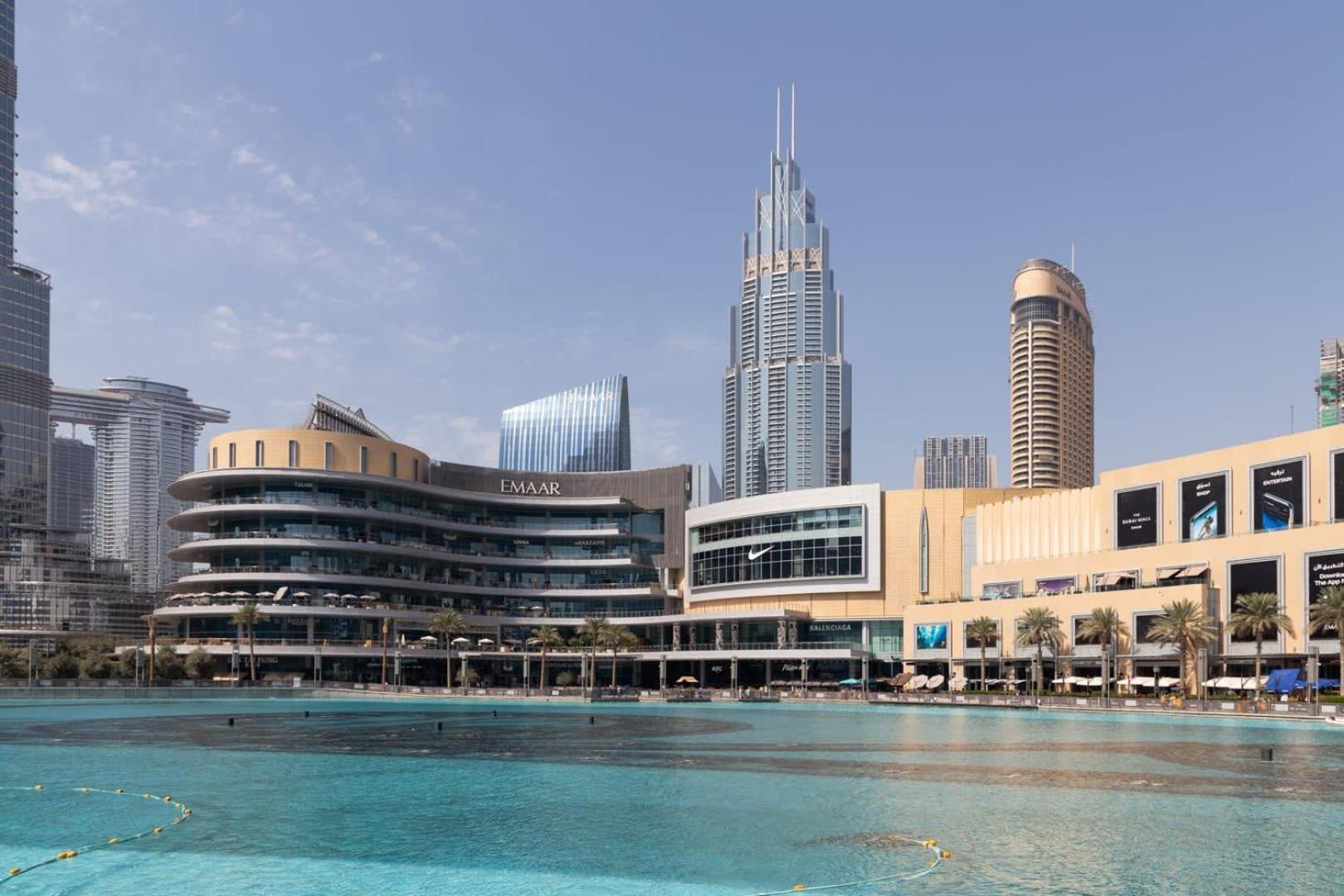 Frank Porter - Stand Point * Dubaï