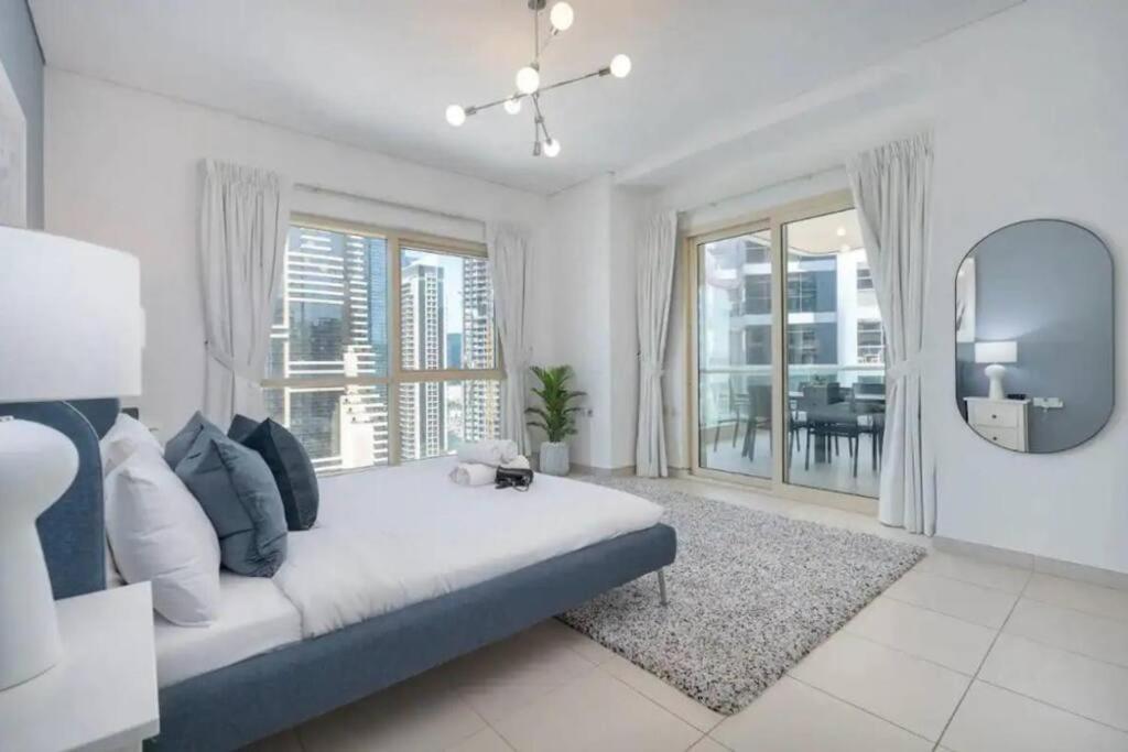 Nr Beach/2 Bed Upgraded/terrace Appartement Dubaï