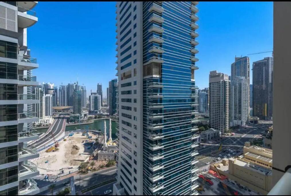 Nr Beach/2 Bed Upgraded/terrace Appartement Dubaï