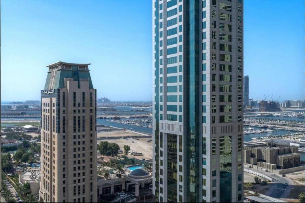 Nr Beach/2 Bed Upgraded/terrace Appartement Dubaï