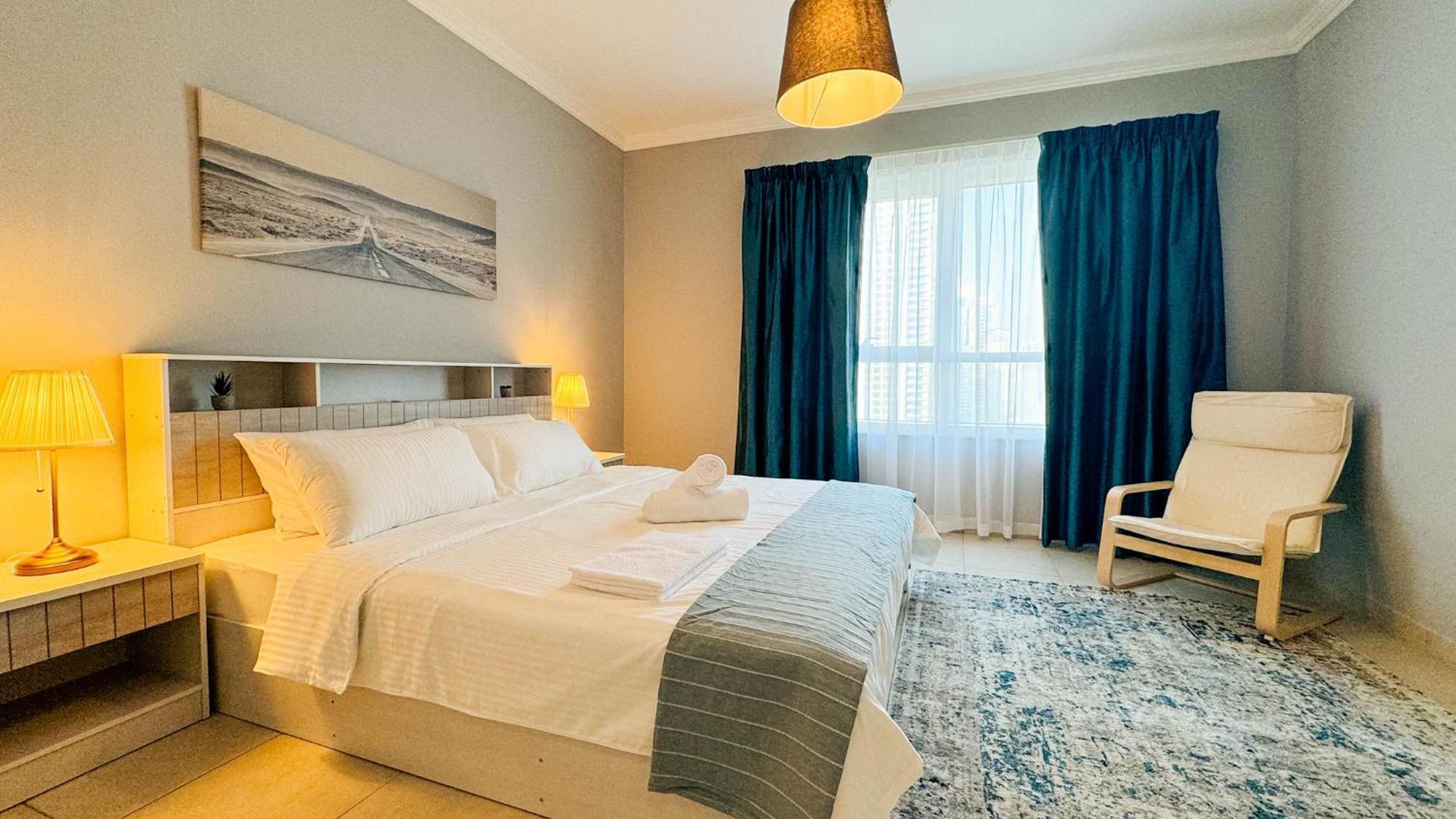 Jbr Marvel: 2br Marina Oasis - Prime Location! *