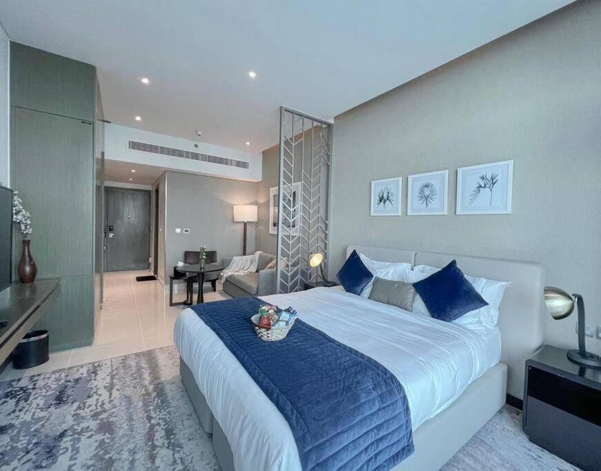 Deluxe Business Bay - Canal View - Gym & Pool Dubaï