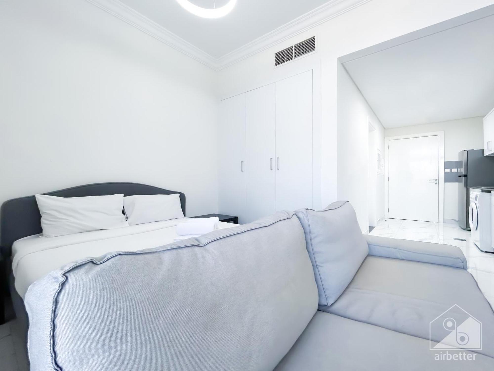 Appartement Spacious With Balcony In Al Majan