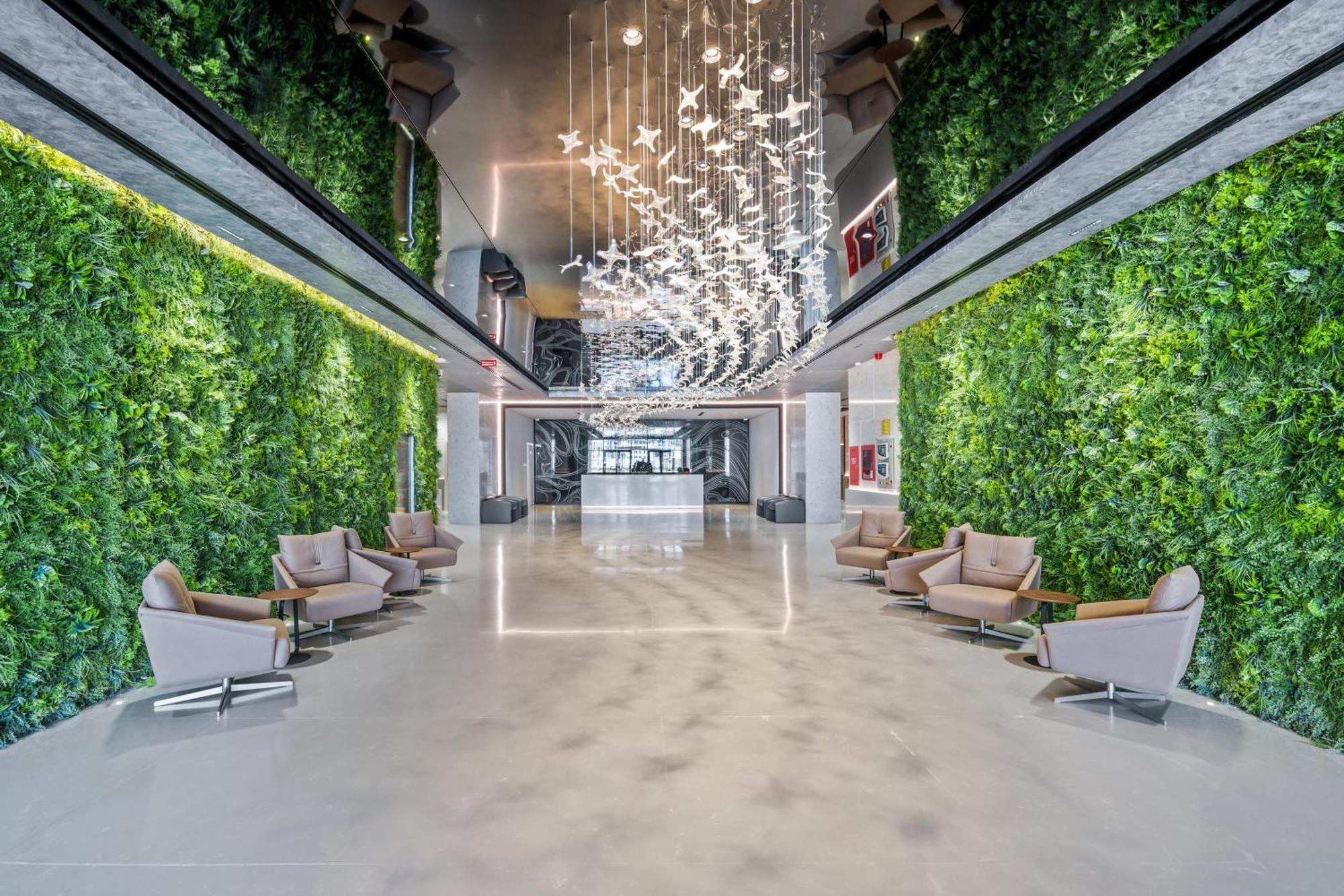 Cozy With Modern Amenities In Dubailand