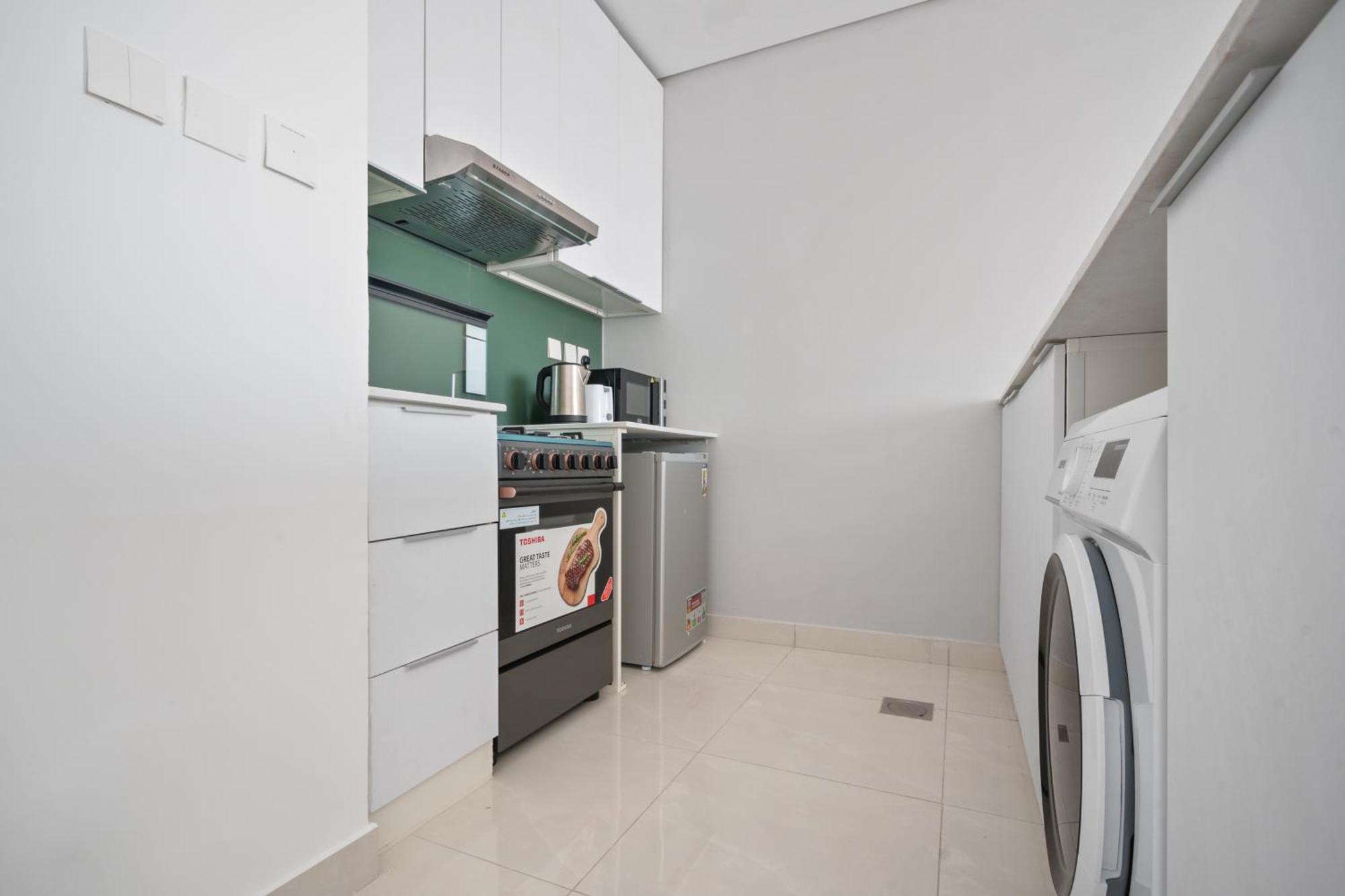 Cozy With Modern Amenities In Dubailand *