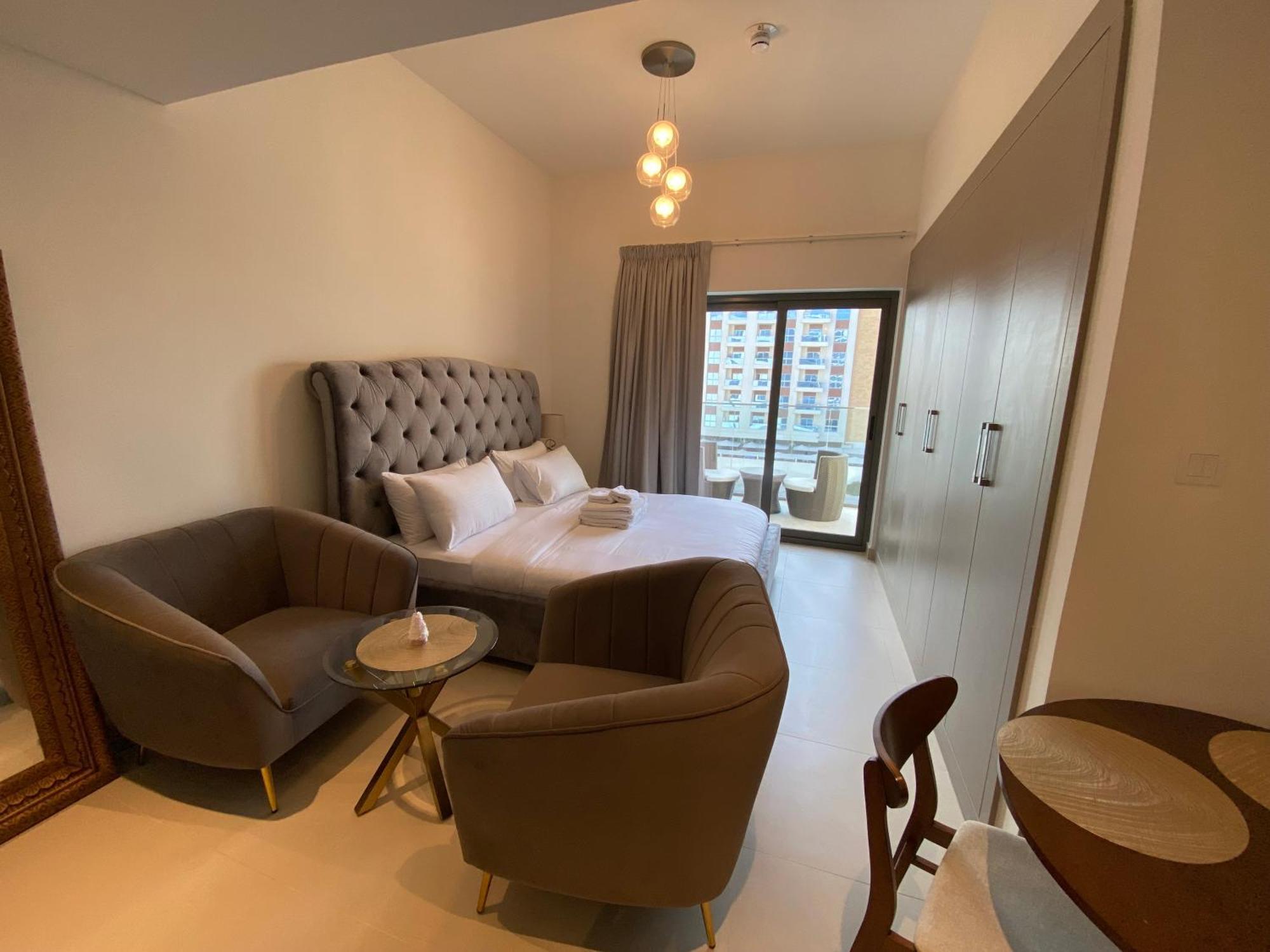 Apartemen Beautiful Whit Pool Rooftop Near Metro