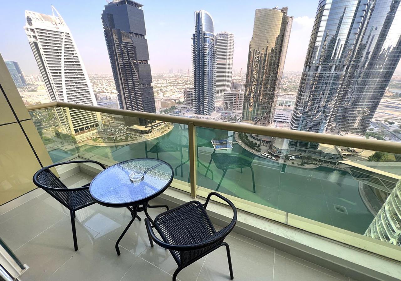 New Minimal Classic 1-bed Dmcc Metro Dubaï