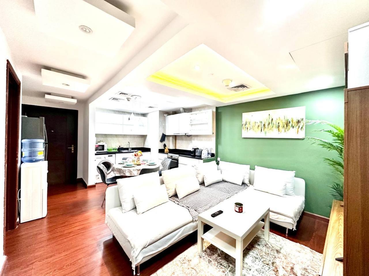 Cozy In Laya Jvc Appartement Dubaï
