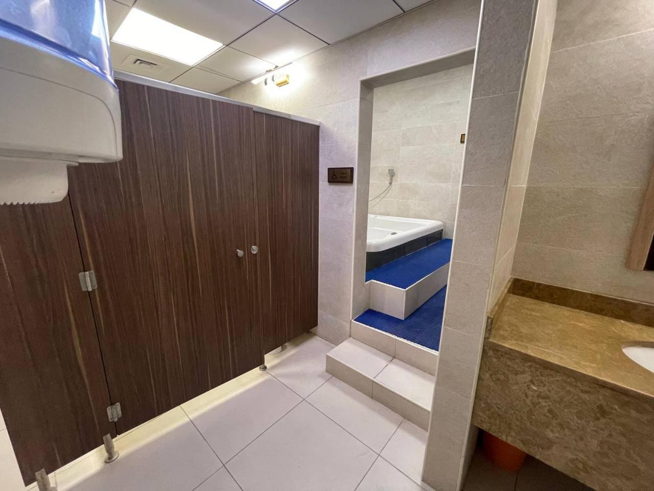 Amazing 1 Bedroom Maid In Laya In Jvc