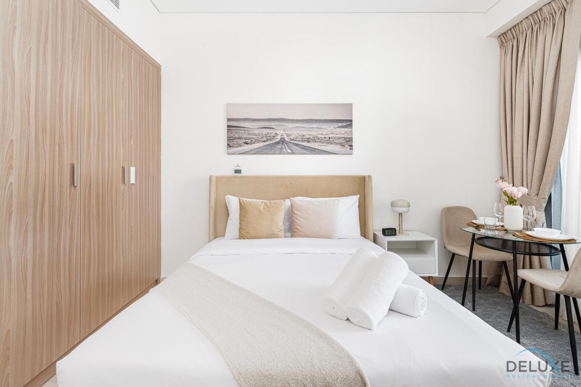 Charming At Farhad Azizi Al Jaddaf By Deluxe Homes Appartement *