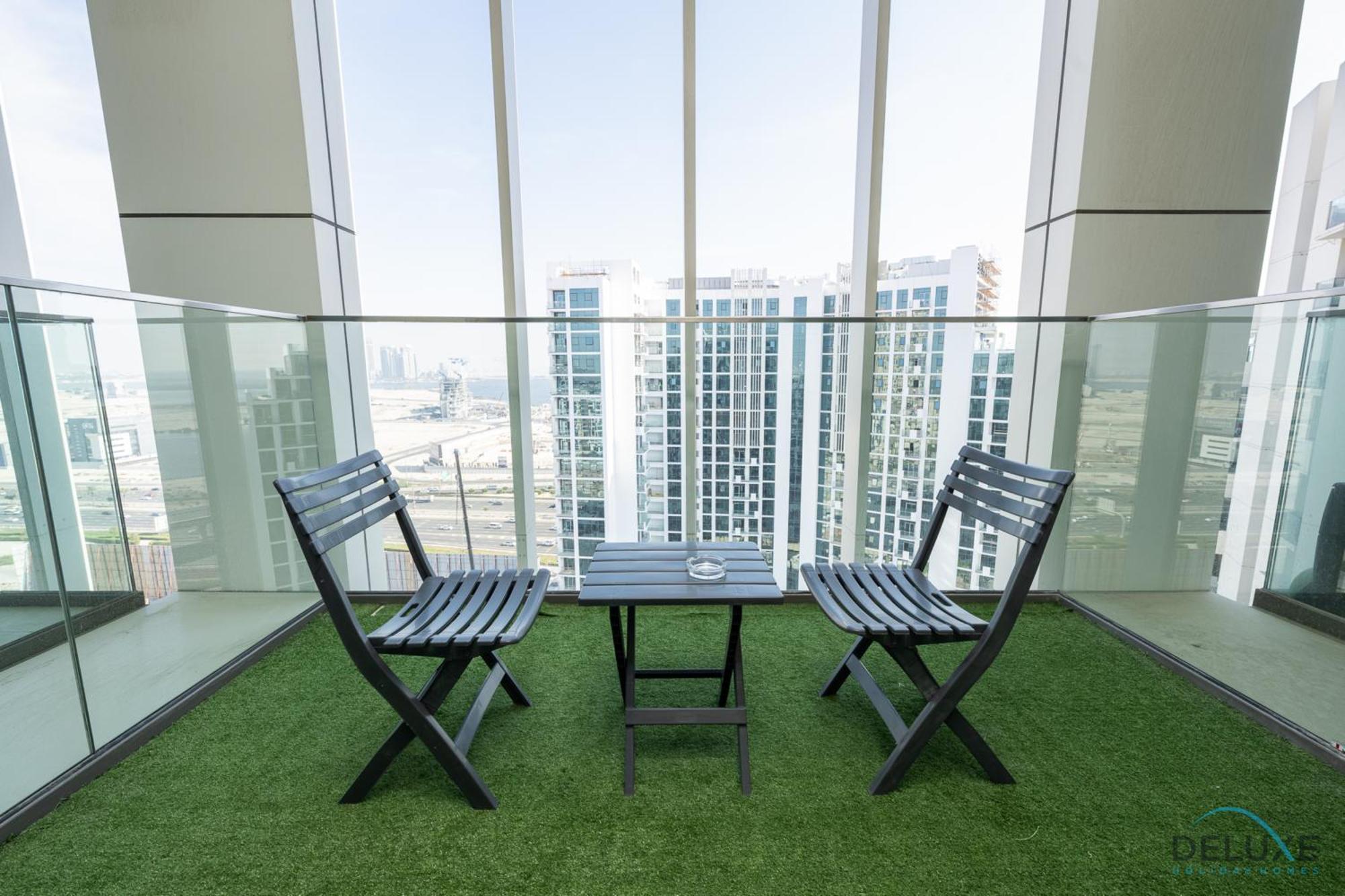 Appartement Charming At Farhad Azizi Al Jaddaf By Deluxe Homes *