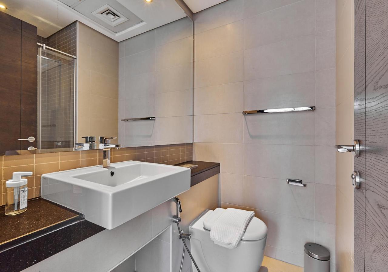 Luxury 1br In The Heart Marina, Connection To Marina Mall - Silverene Tower Appartement Dubaï