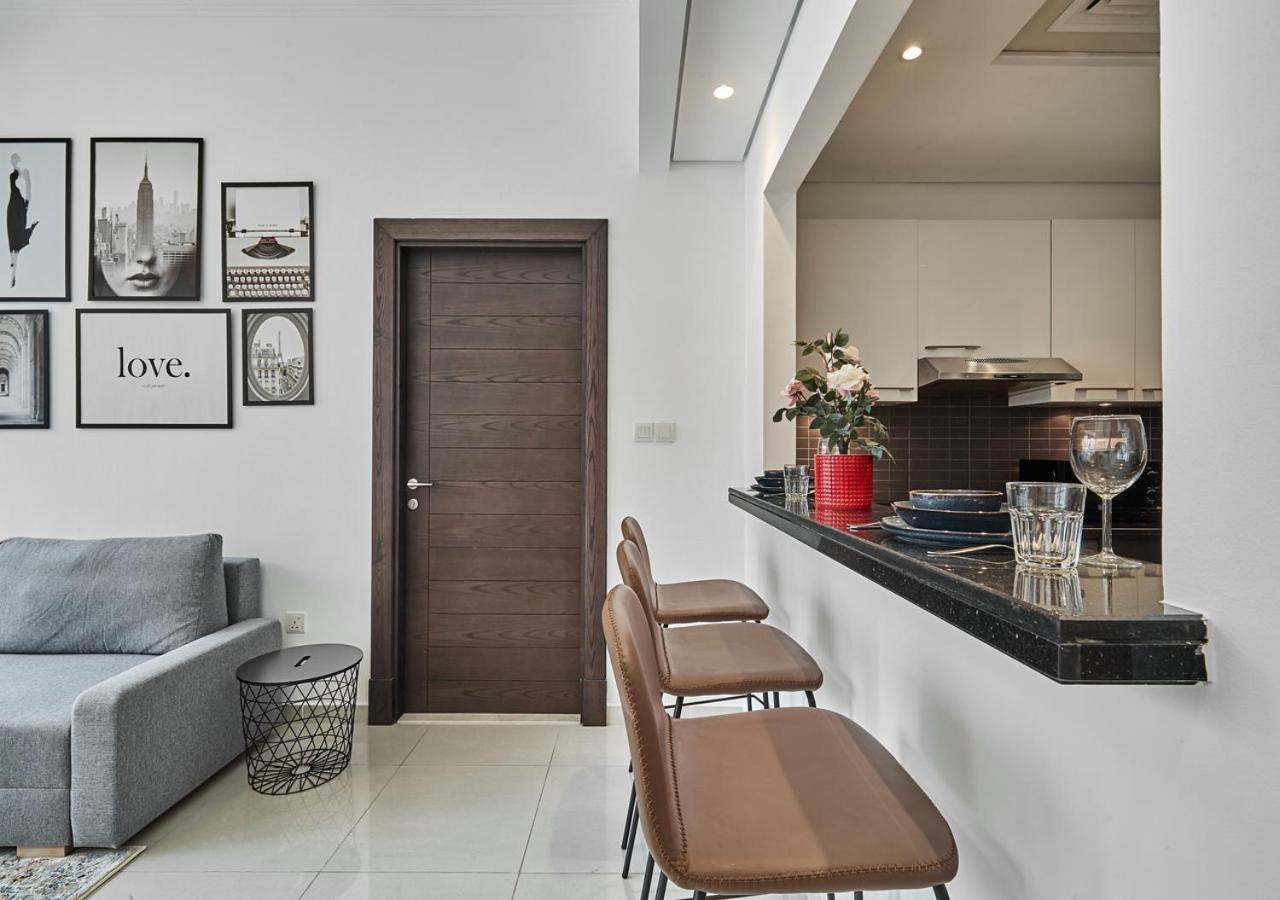 Luxury 1br In The Heart Marina, Connection To Marina Mall - Silverene Tower