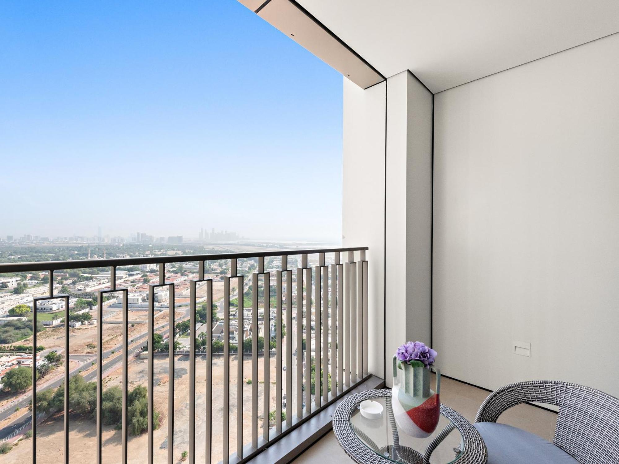 Brand New Elegant 1bdr Direct Access To Mall Appartement *