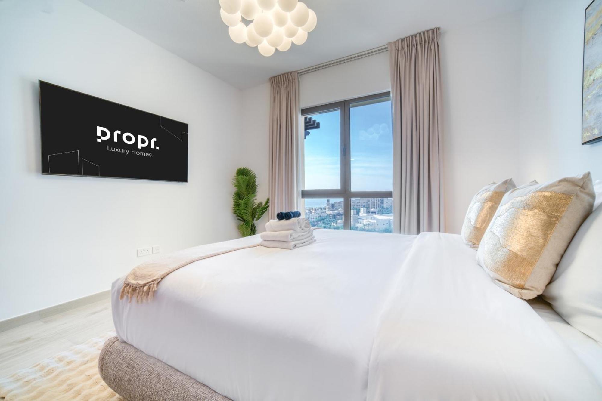 Appartement Coastal Luxury: 2br Retreat With Sea Views