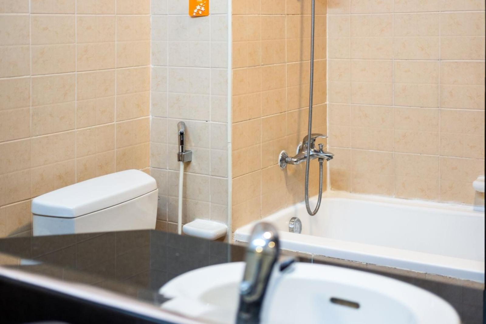Brand New Studio In Discovery Garden 401 Appartement