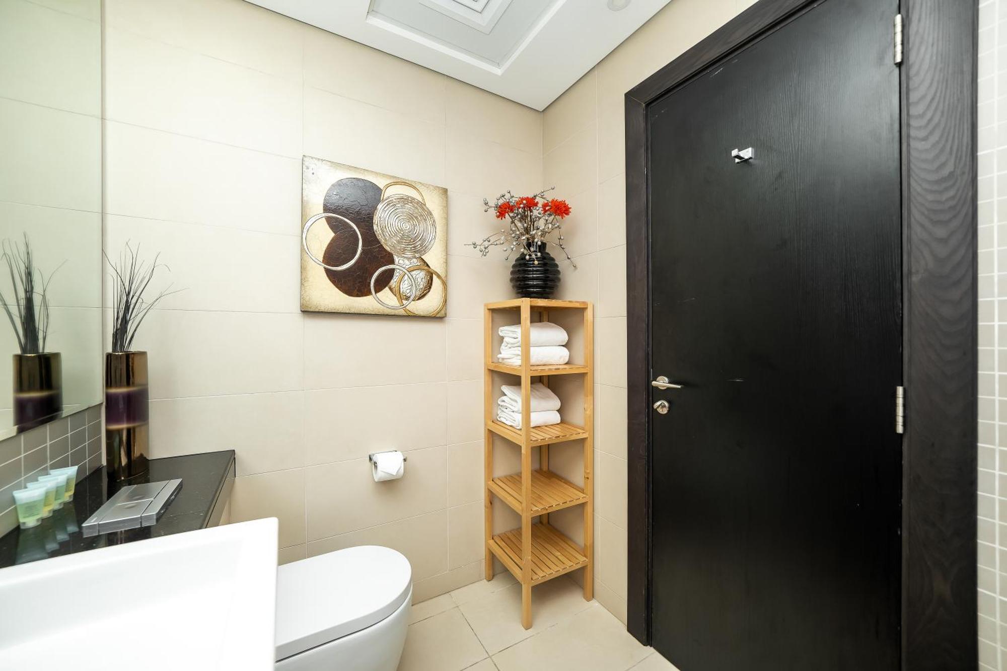 Luton -silverene Tower Full Marina View ,dubai Marina A50ab7 Appartement *