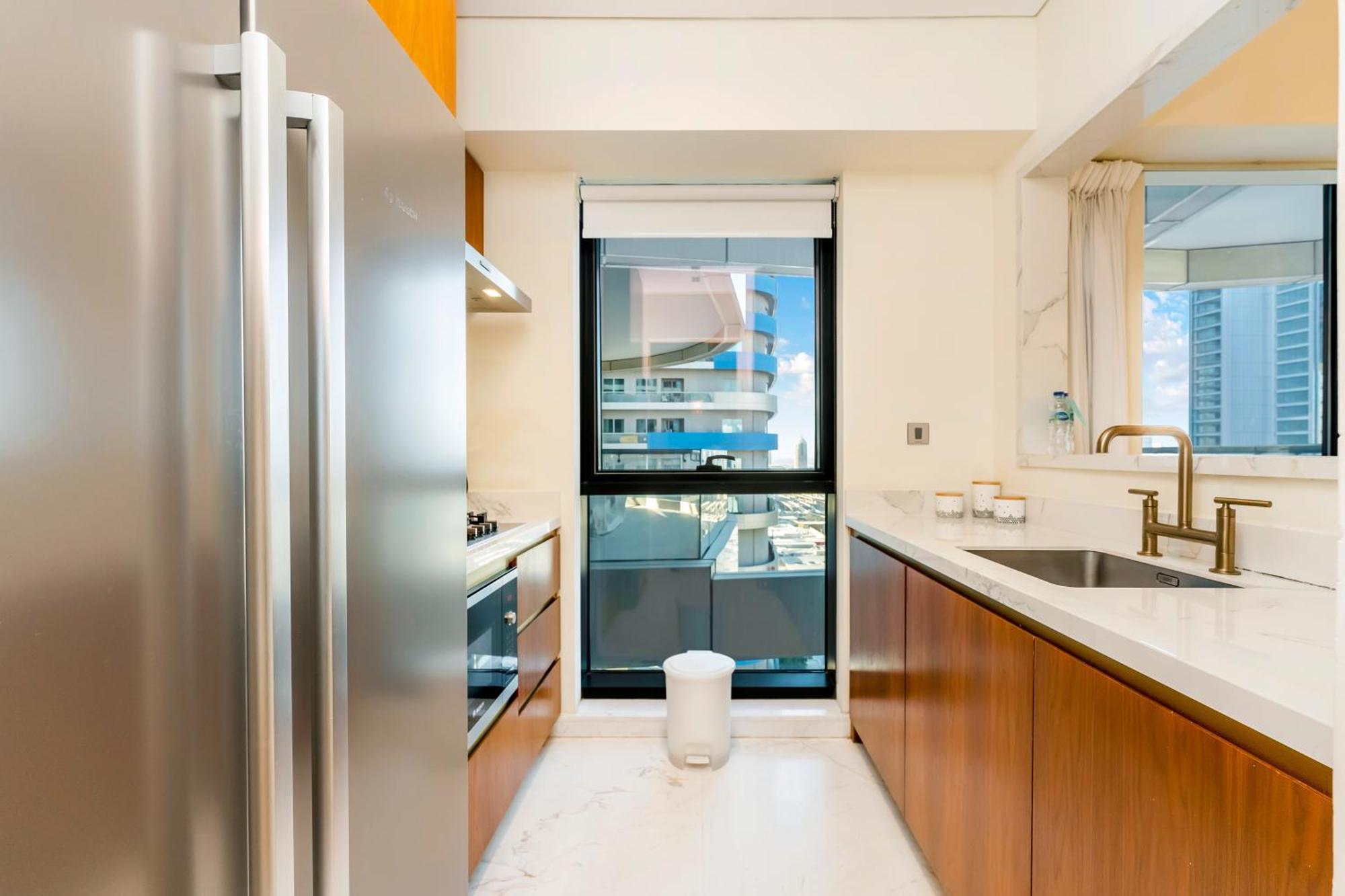 Appartamento Fam Living - Rp Heights - 3 Mins Walk To Burj Khalifa & Mall Downtown Dubai
