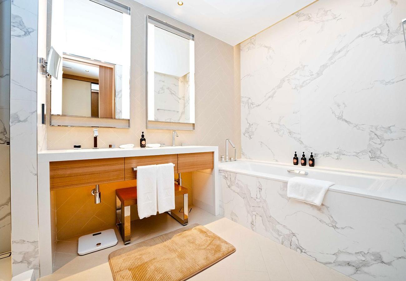 Easygo - The Address T1 3 Bedroom Dubaï