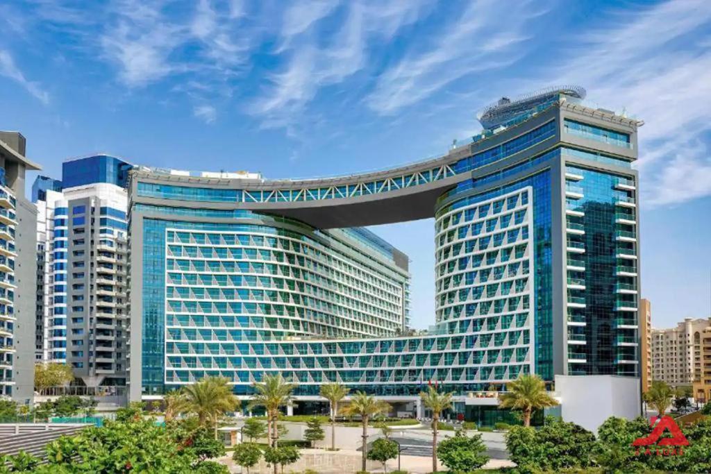Cozy Sea & Marina View With Rooftop Pool & Private In Palm Jumeirah, Steps To Nakheel Mall Dubaï