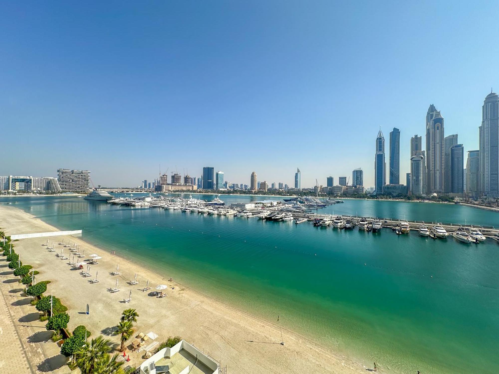 Eden's - Sunrise Bay Emaar Beachfront * Dubai