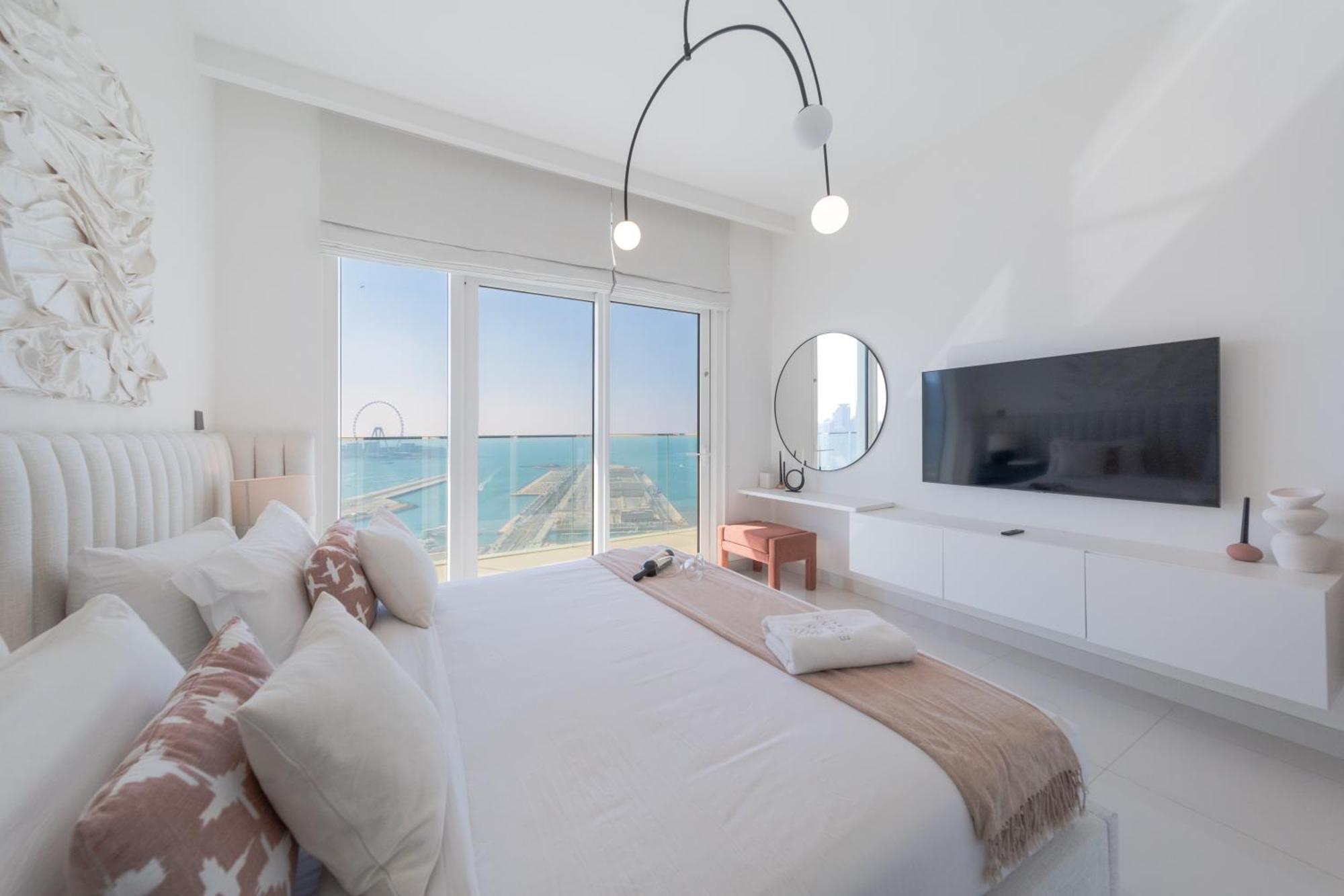 Eden's Homes & - Sunrise Bay Emaar Beachfront Apartment *
