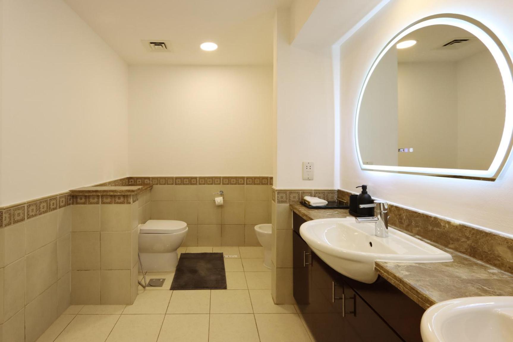 Appartement Livbnb - 1br Haven In Golden Mile Dubaï