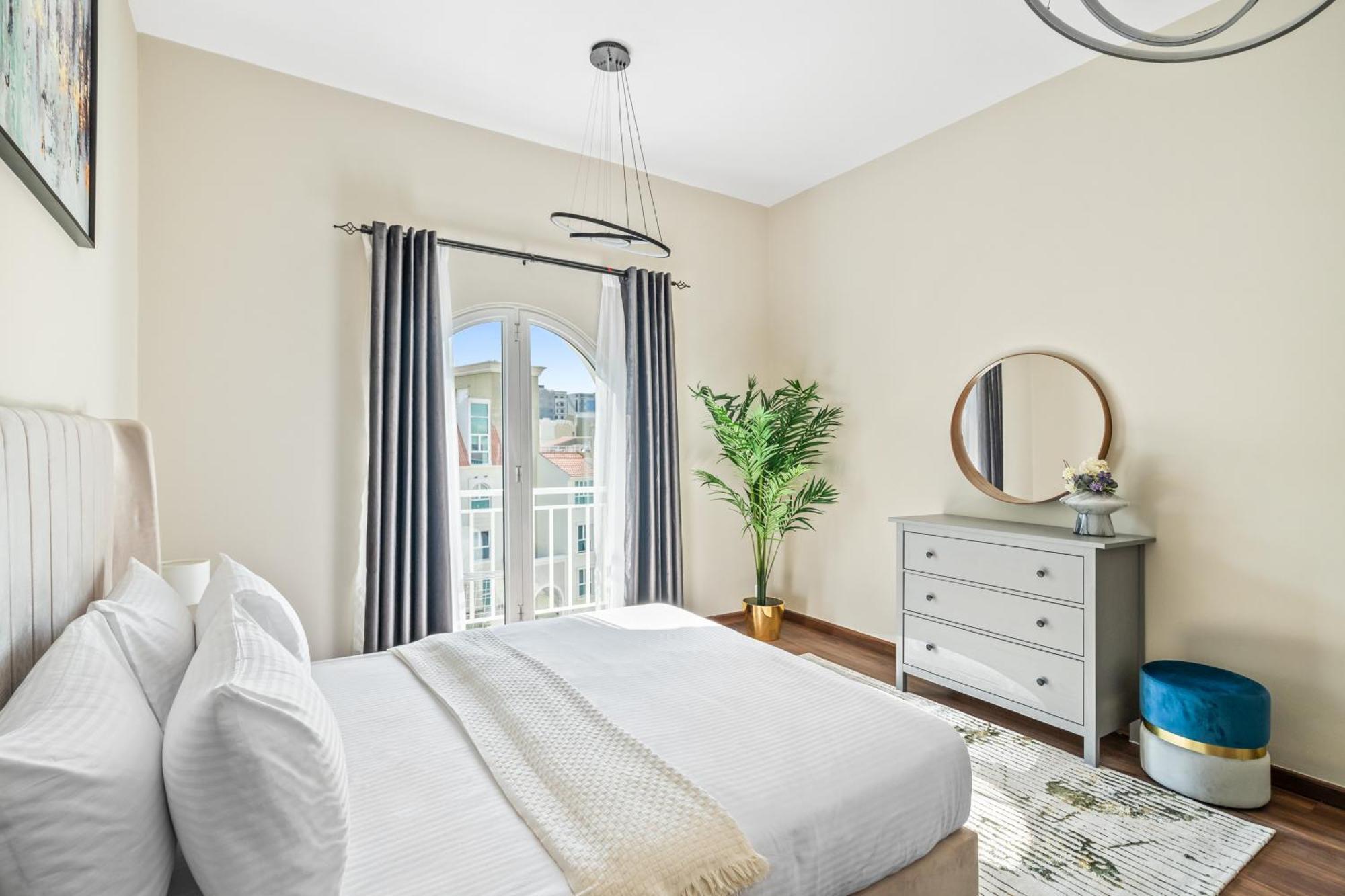 Luxury 1 Bedroom In Discovery Gardens Appartement