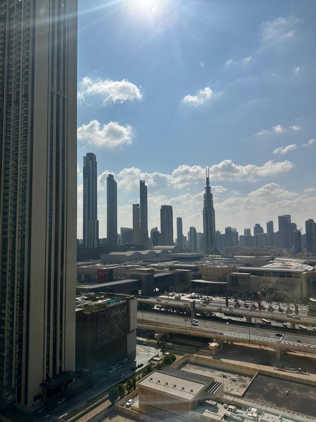 Appartamento Luxury Downtown Mall Burj Khalifa View Free Netflix & Prime Video