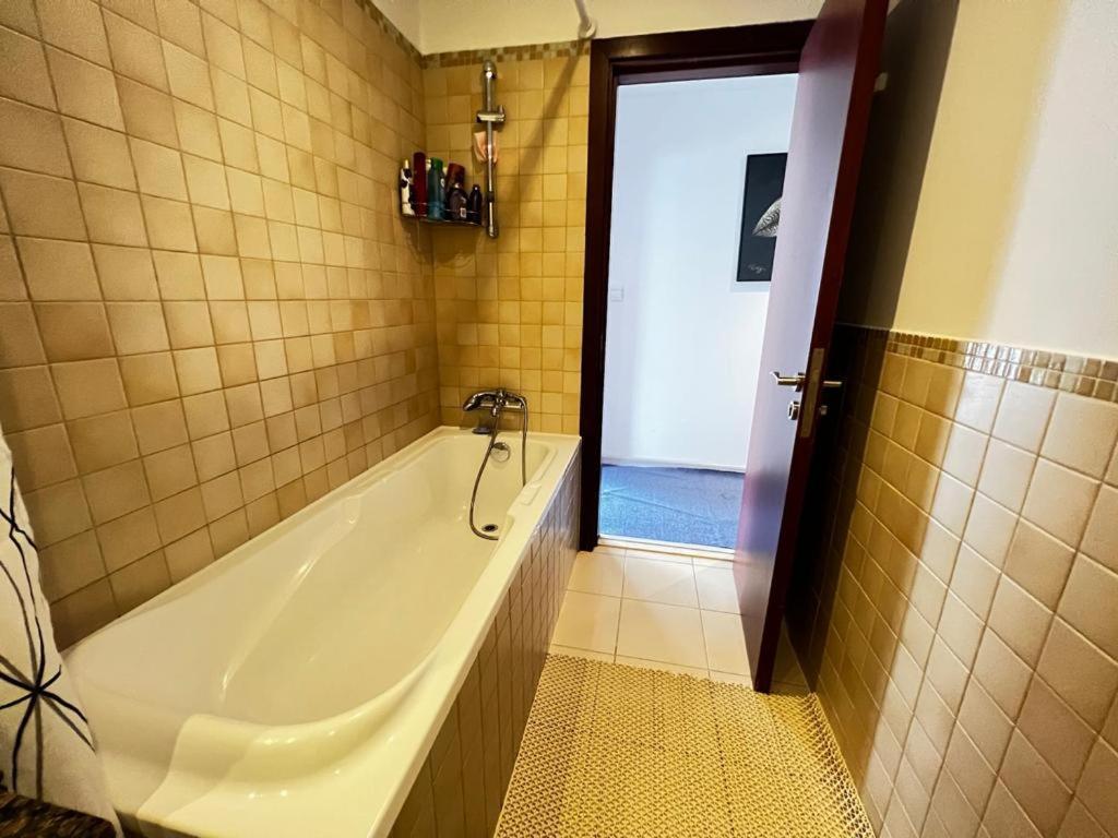 Nirrvana Luxury Hostal