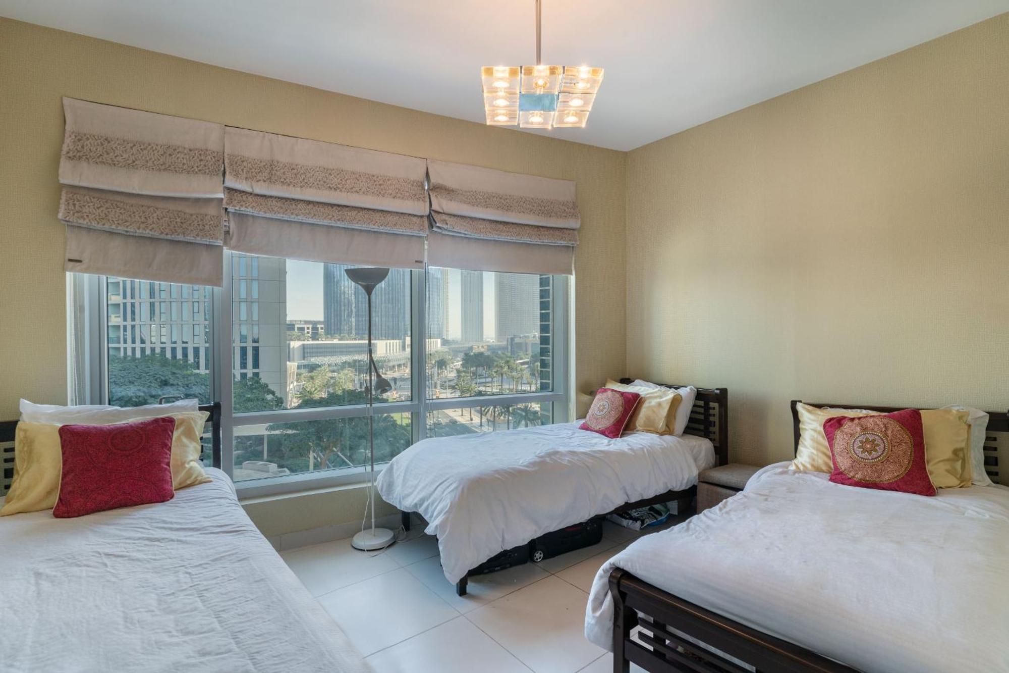 Close To Metro - Classic 2br In Loft East,downtown * Dubaï