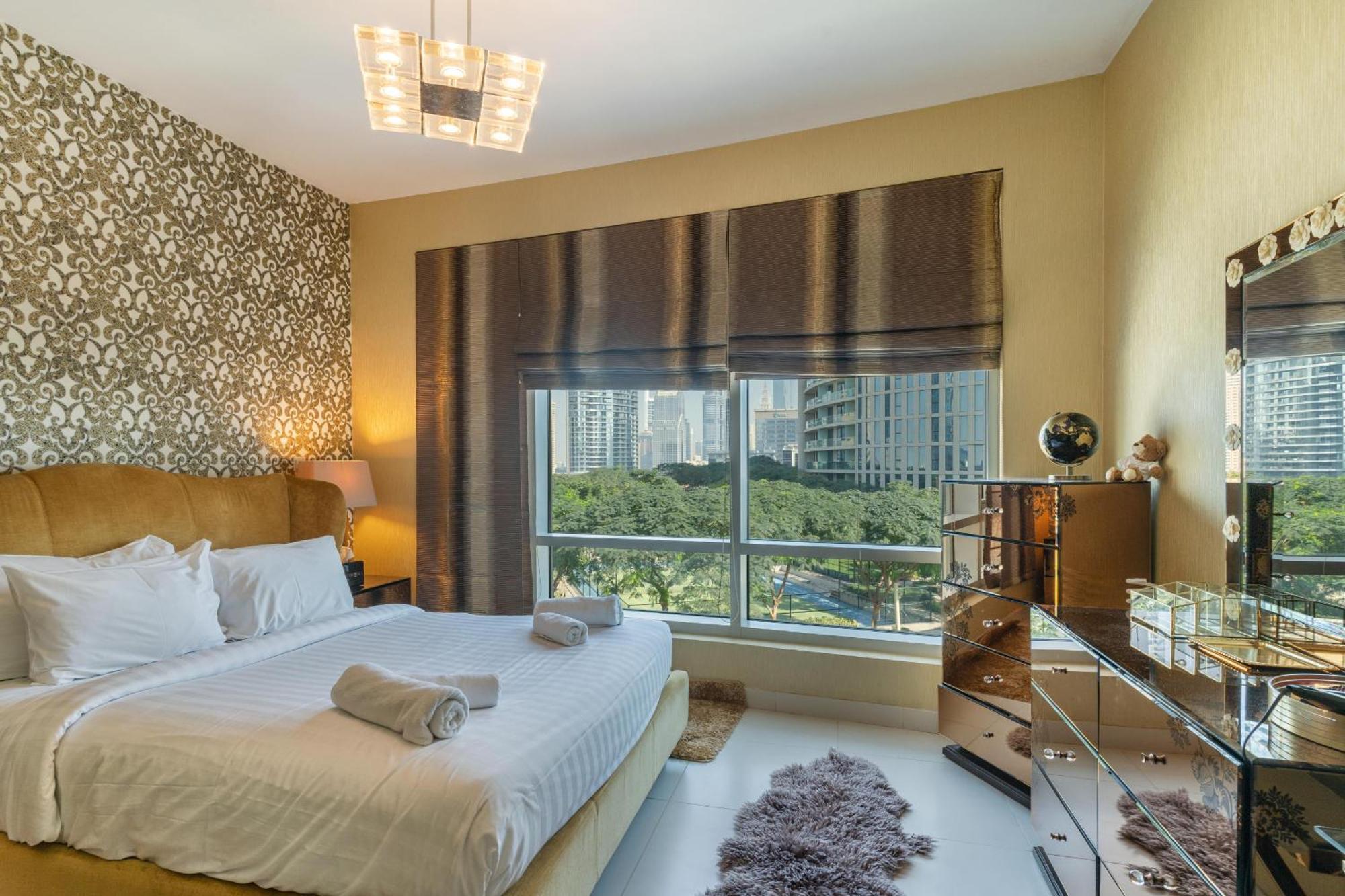 Close To Metro - Classic 2br In Loft East,downtown Appartement Dubaï