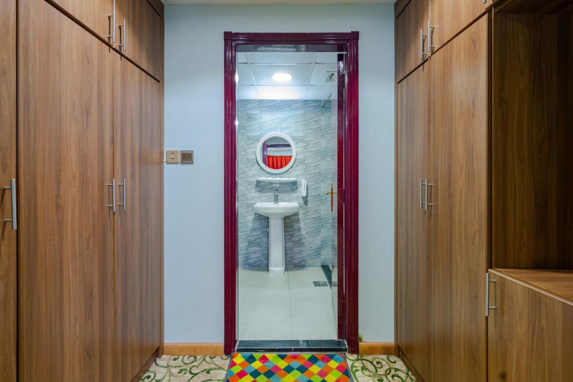 Hotell Tanha *