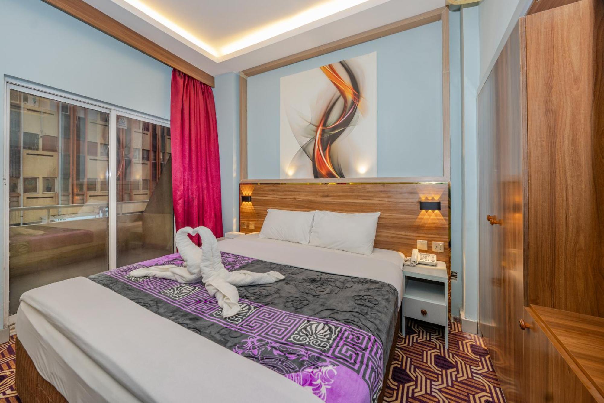 Hotell Tanha Dubai
