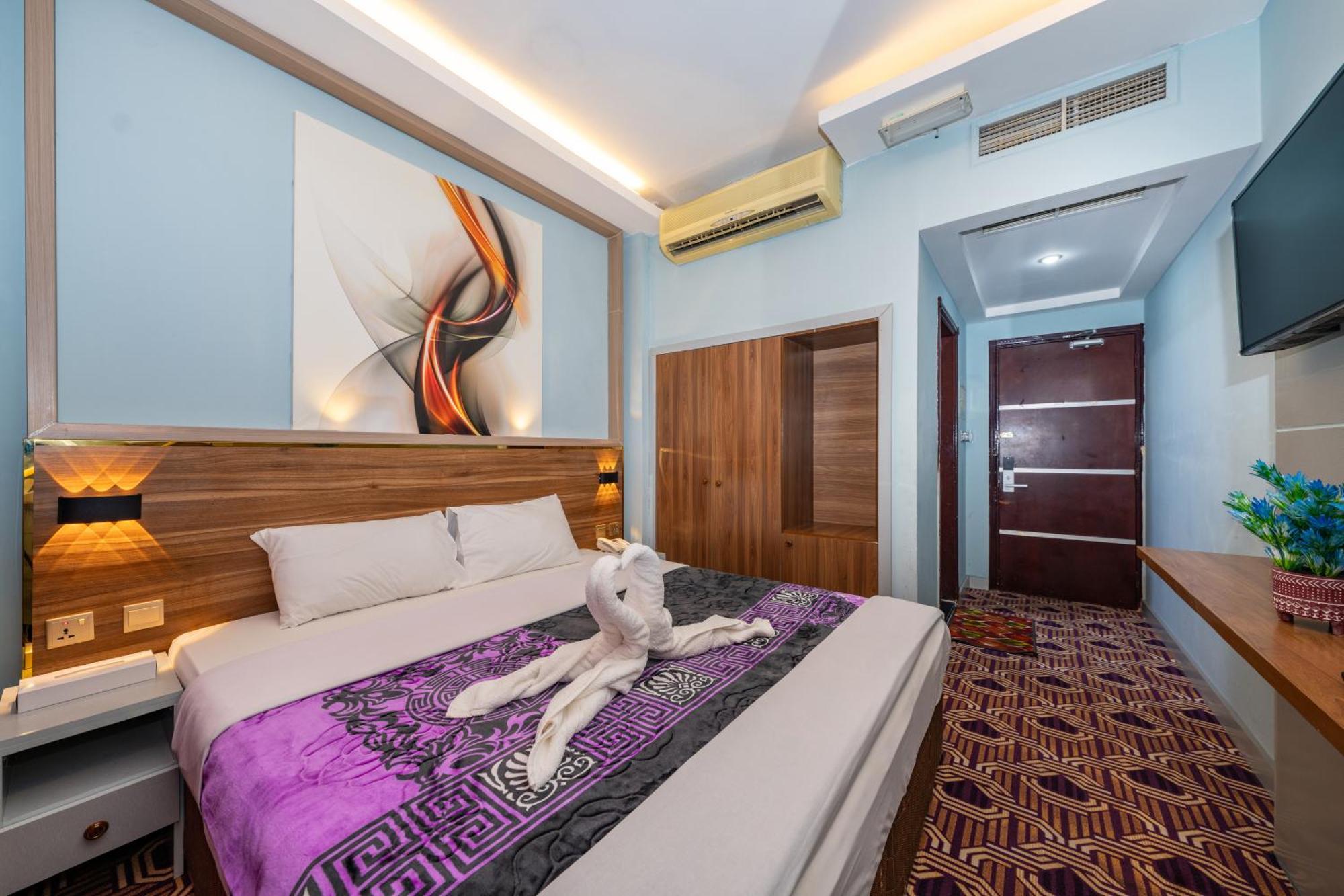 Tanha Hotell Dubai