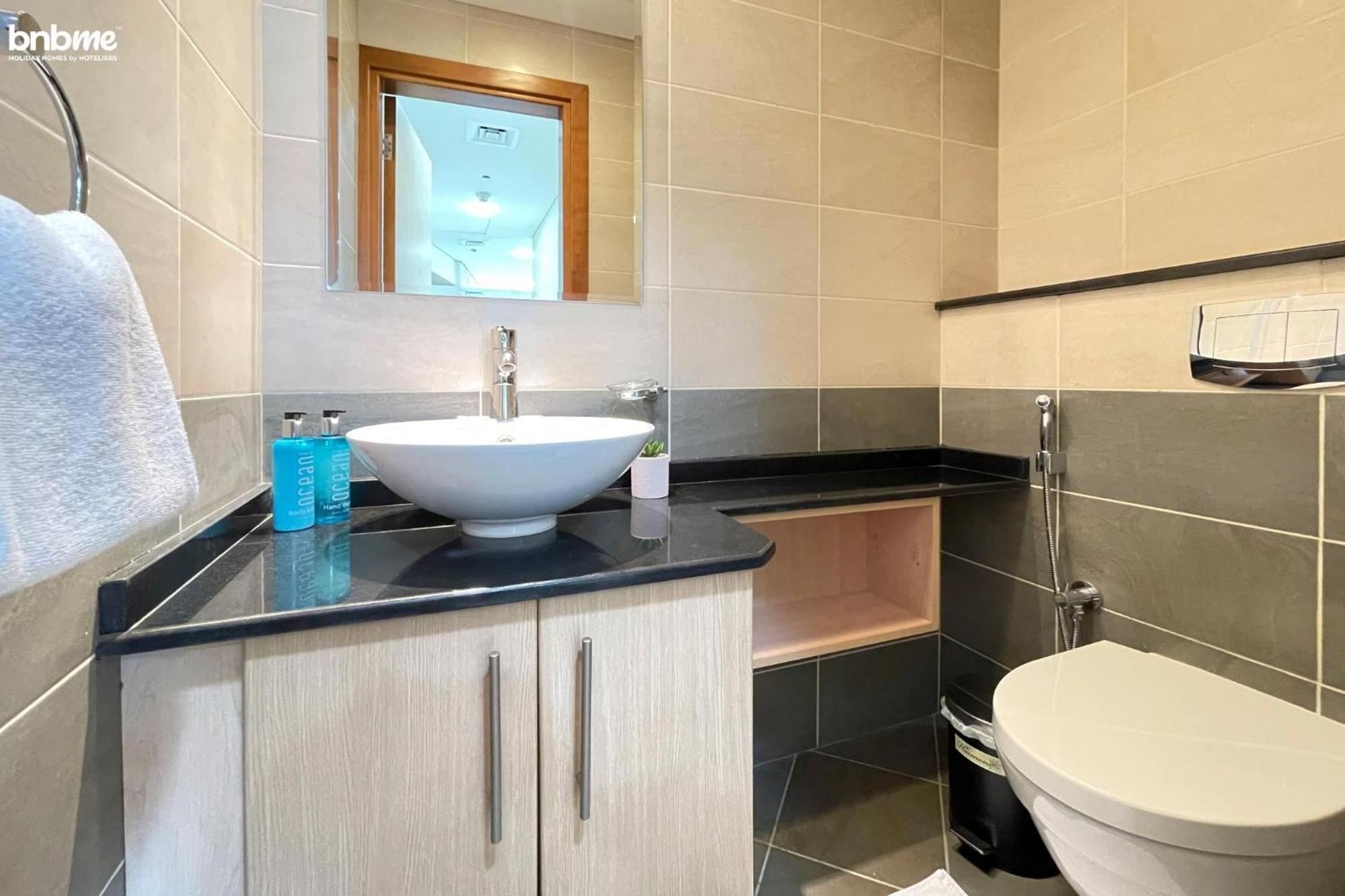 Bnbmehomes - Ocean Heights Appartement *