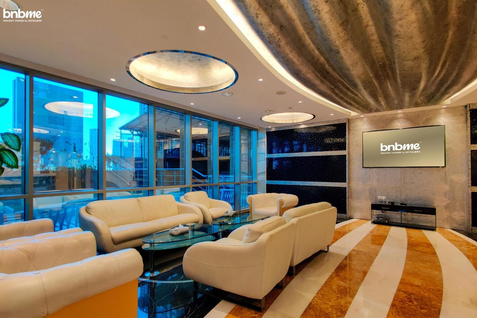 Bnbmehomes - Ocean Heights Appartement Dubai
