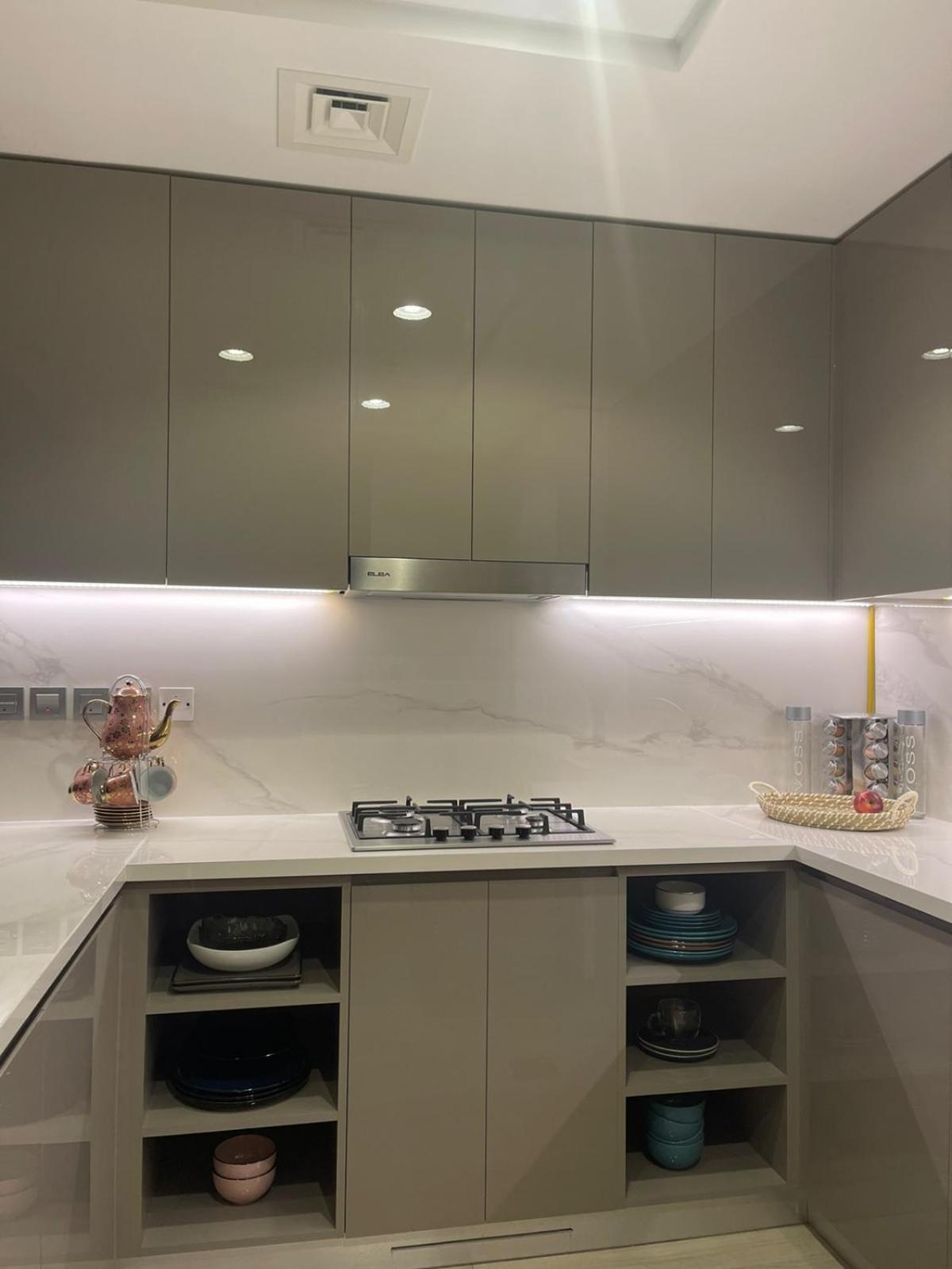 Burj Khalifa View Ensuite King Bedroom In A 2 Bedroom Mall 8mins Dubái