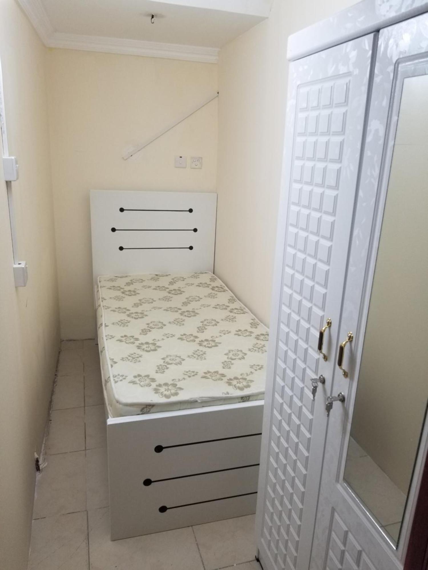 Partition In Apartemen