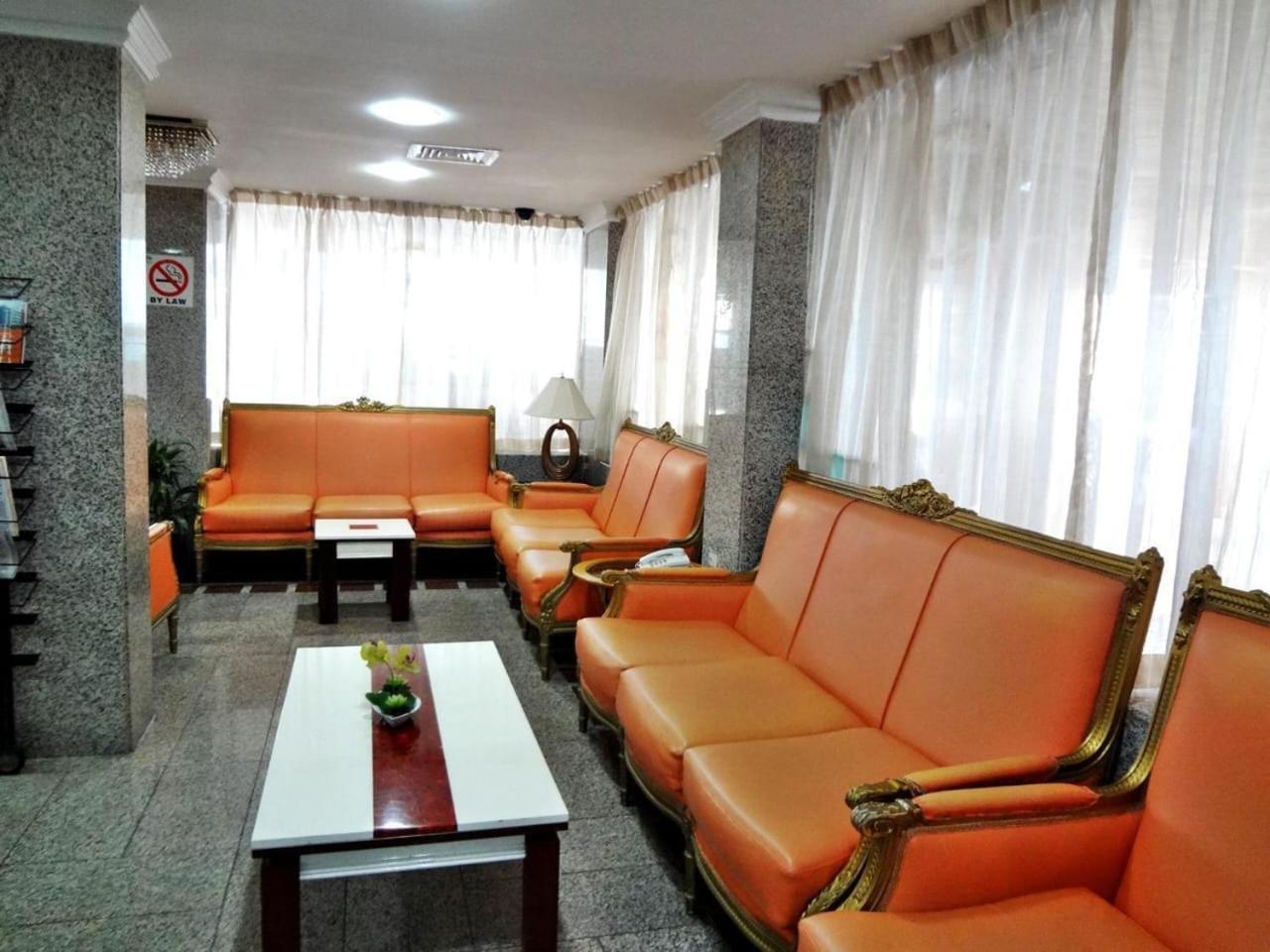 Partition In Apartemen