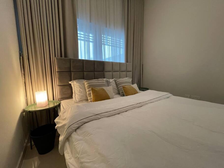 Ashri Hh Bright Apt-damac Hills2 Appartement *