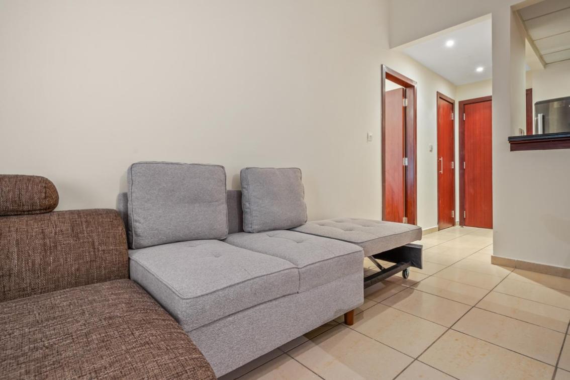 Apartment Cozy Pad In The Heart Of On Jbr Beach! *