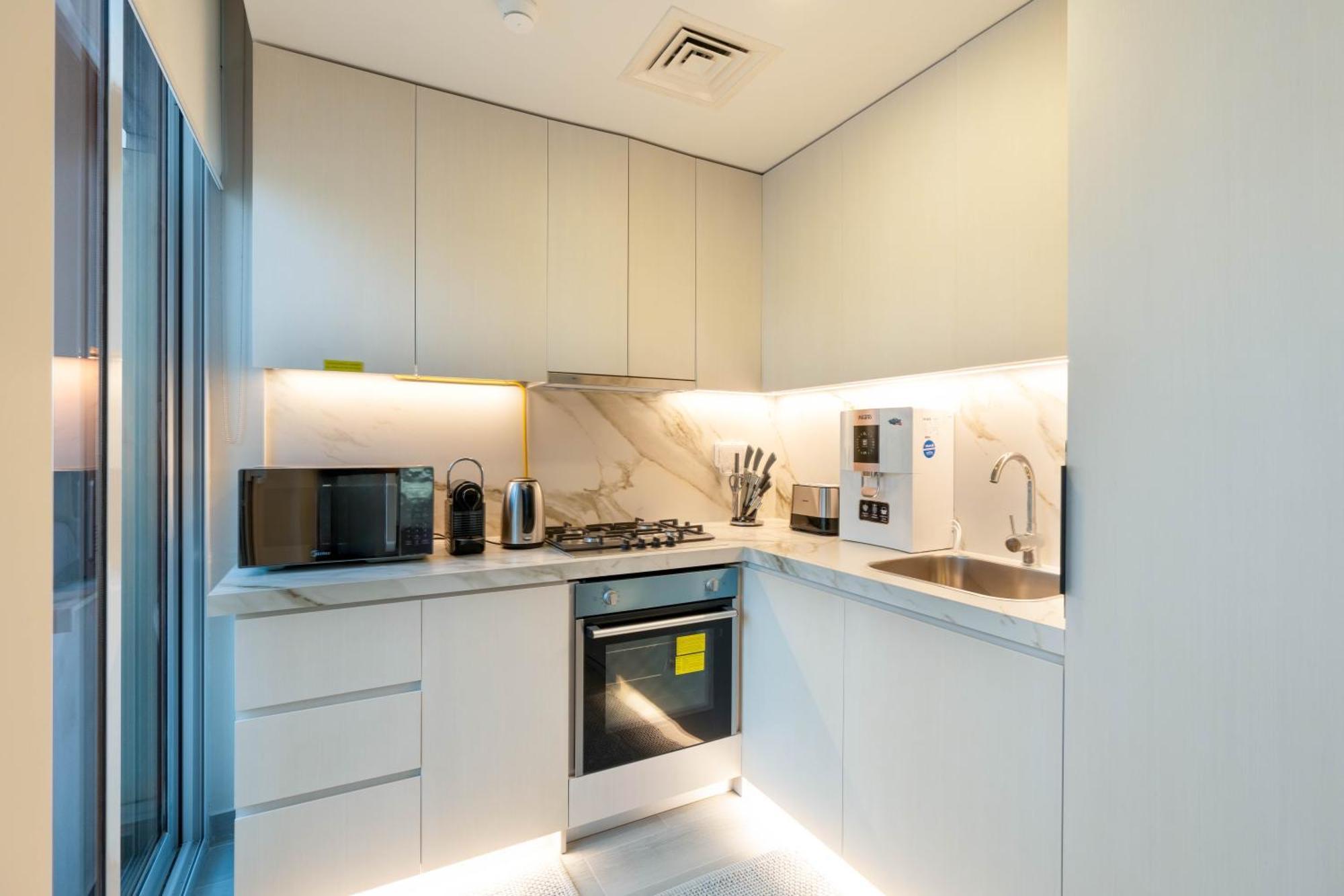 Condor Marina Star By Casa Royale Appartamento Dubai